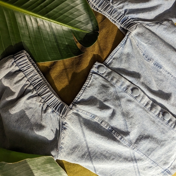 VICI puff-sleeve cropped denim blouse - Picture 1 of 5